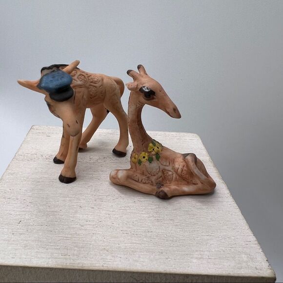 Giraffe 2 China Porcelain bundle no markings miniature figurine animal realistic - Picture 1 of 10